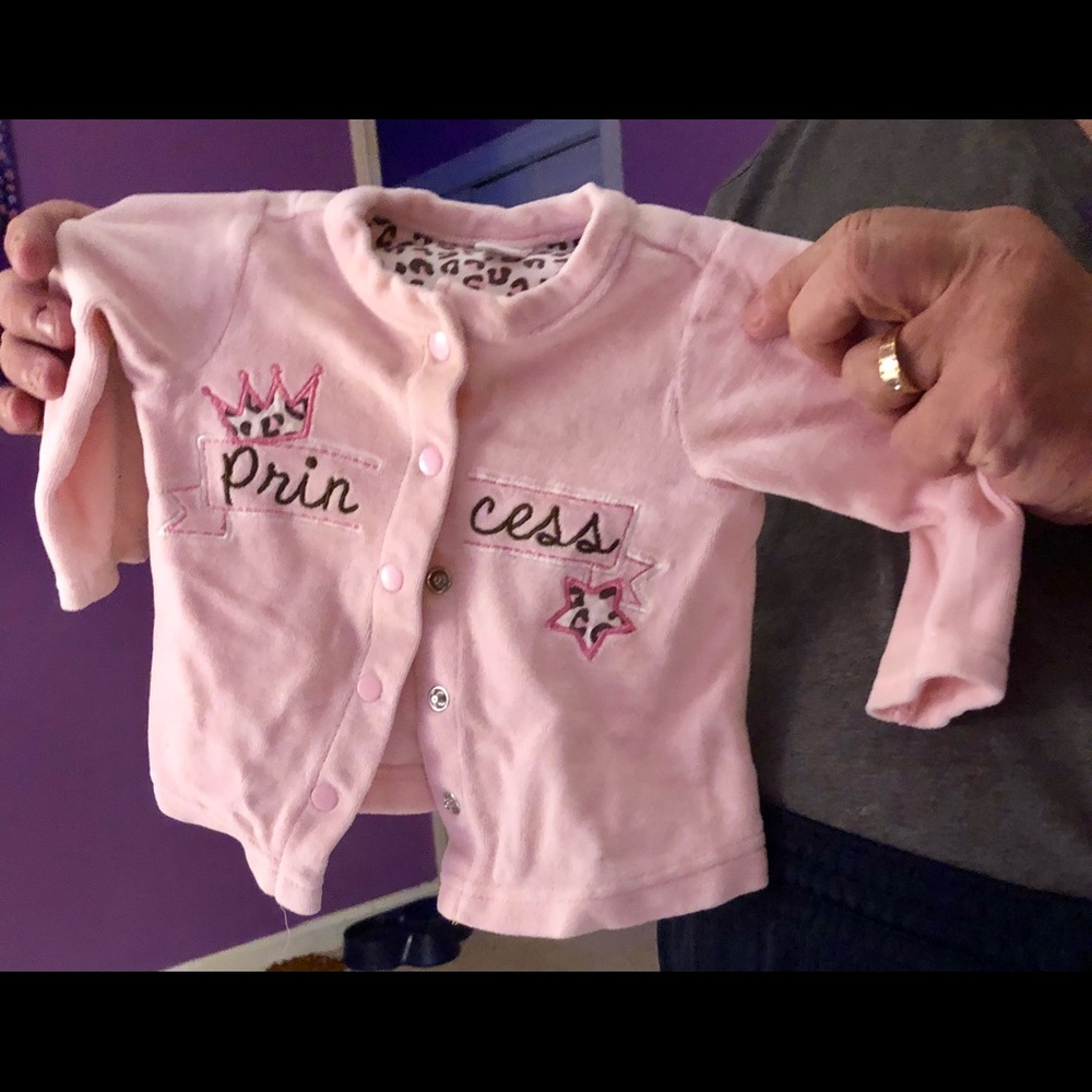 Adorable baby outfits 0-6months